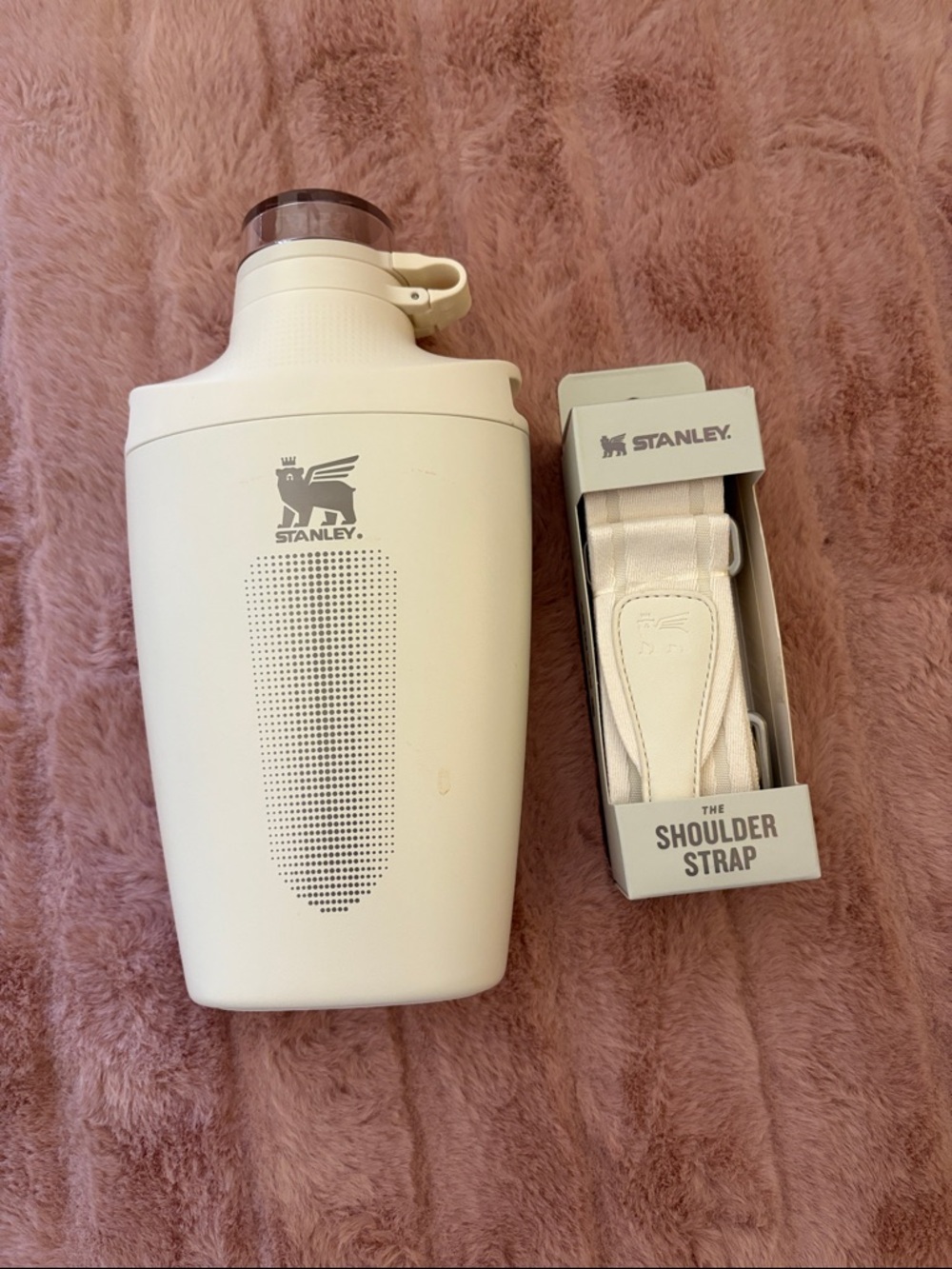 Stanley Cream Insulated Cross Bottle Canteen with Matching Shoulder Strap, 24 oz